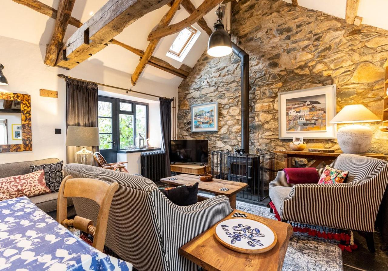 Bwthyn Capten - A Charming Cottage For Up To 6 纽波特 外观 照片